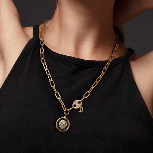 jewelry.item.necklaces.alt